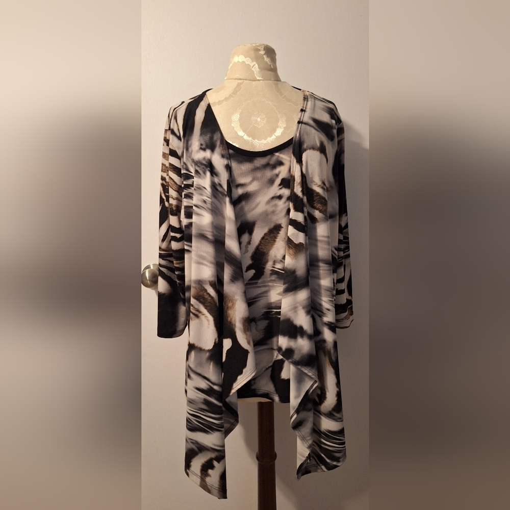 Zooni Collection Chic Black and White Patterned Faux Jacket Top Attached Tank.